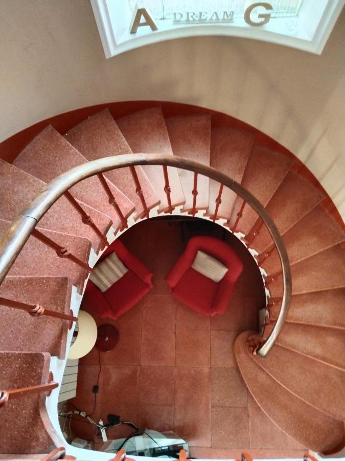 Villa Bella Estanca Castelldefels Bagian luar foto