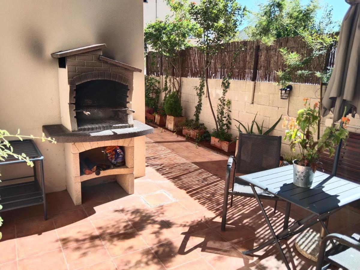 Villa Bella Estanca Castelldefels Bagian luar foto