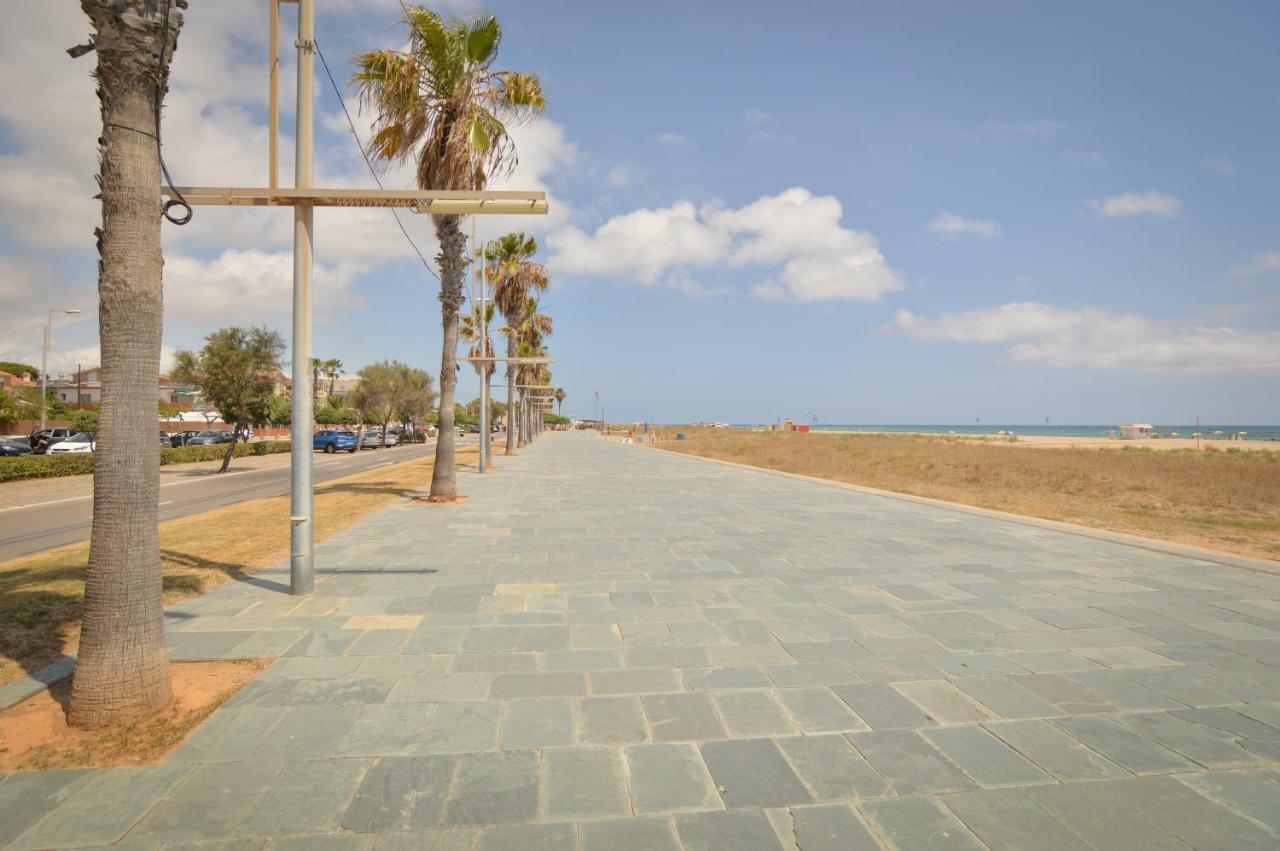 Villa Bella Estanca Castelldefels Bagian luar foto