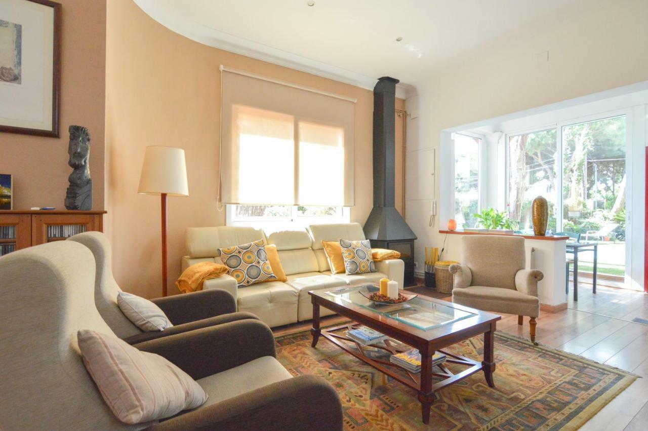 Villa Bella Estanca Castelldefels Bagian luar foto